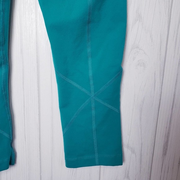 Prana Prism Capri Leggings Green Small - Picture 5 of 8